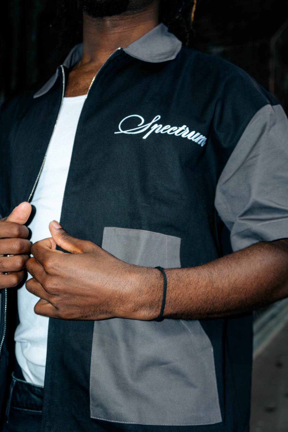 Spectrum Zip Top